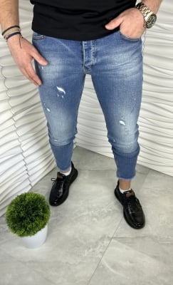 Мъжки светло сини дънки с надран ефект