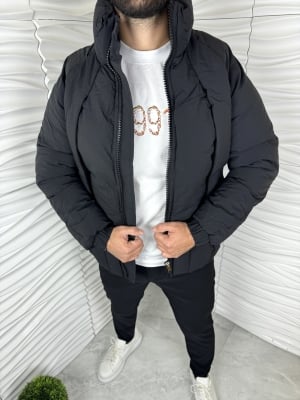 Мъжко зимно късо яке в черен цвят 