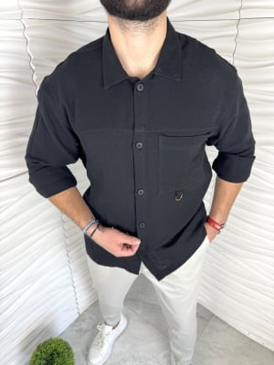 Мъжка риза в черно с голям джоб