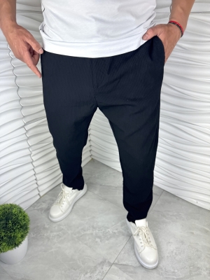 Мъжки рипсен панталон в черен цвят