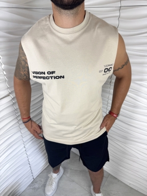 Мъжки потник в бежов цвят с надпис 