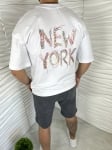 Мъжка тениска в бял цвят "New York"