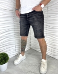 Мъжки къси дънки в черен цвят с пръски боя